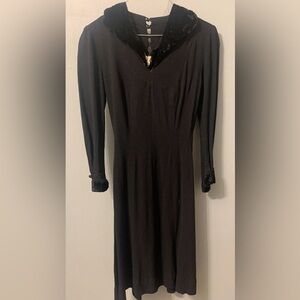 Chic Black Velvet Collar Long Sleeve Dress